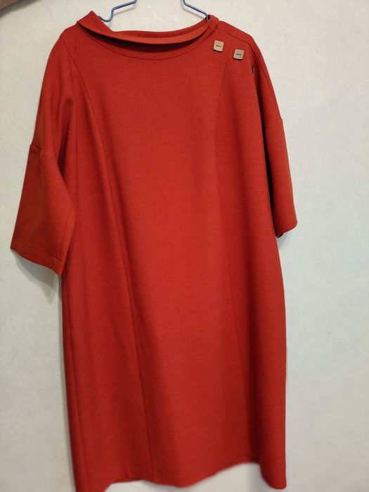 Продам вещи . . . . .все по 5000тг .срочно