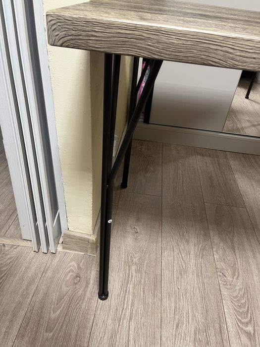 Set masa cu 4 scaune