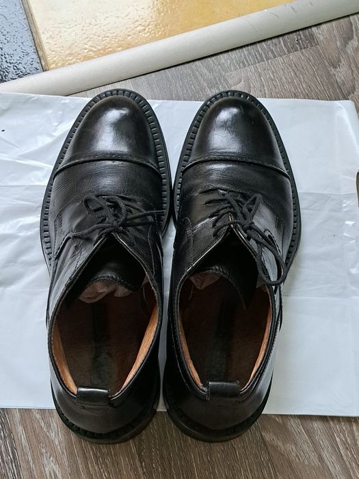 Ghete piele deosebite