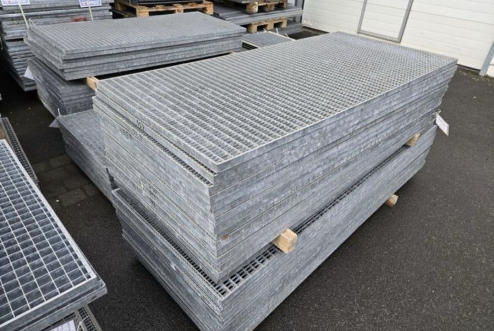 Gratare zincate galvanizate