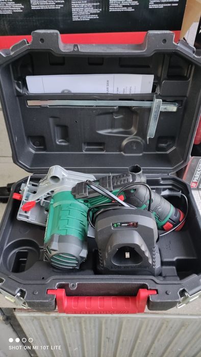 Акумулаторен циркуляр Парксайд Parkside