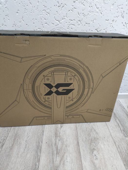 Монитор 27, 144г