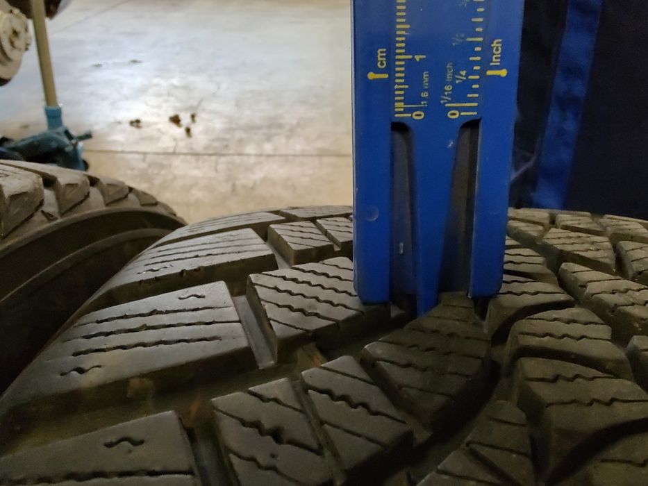 Зимни гуми KUMHO 235/55/17