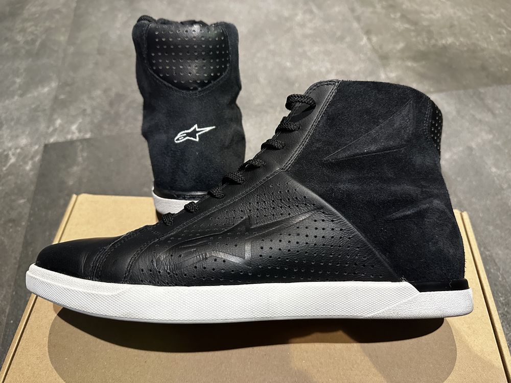 Alpinestars мото кецове гр. София Център • OLX.bg