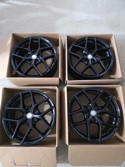 Jante 17 Skoda Karok VW Passat Mercedes C Class Vito GLA GLB, A,B