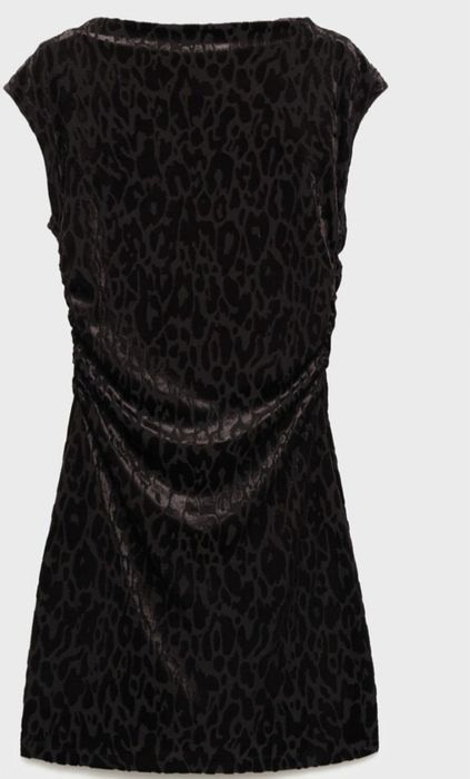 Рокли-черни,черно и бяло, стилни и модерни