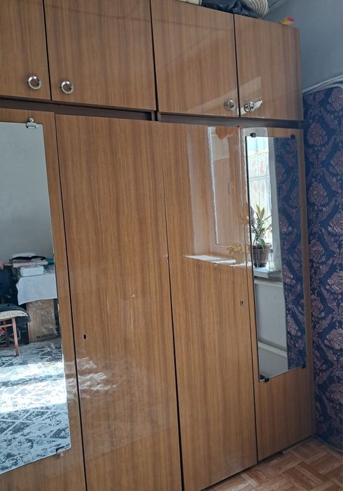 Плательный шкаф фабричный