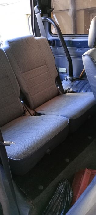 Vând Daihatsu Feroza