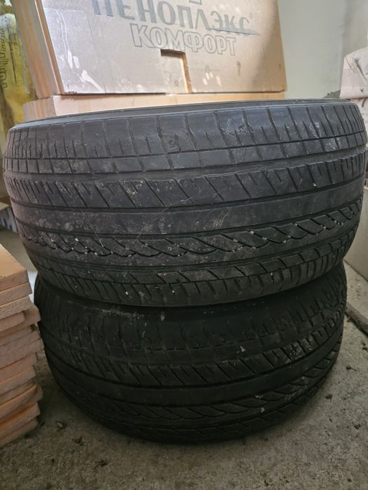 245 / 45 / R 17 YOKOHAMA