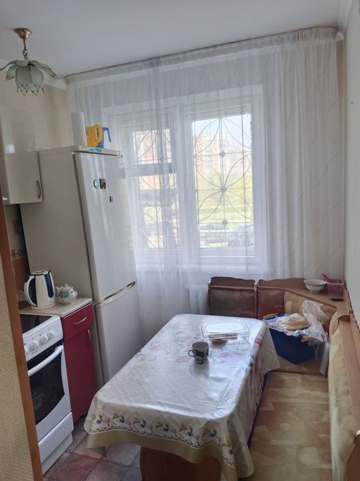 Продам 3 х комн квар.4 -23-1  этаж.