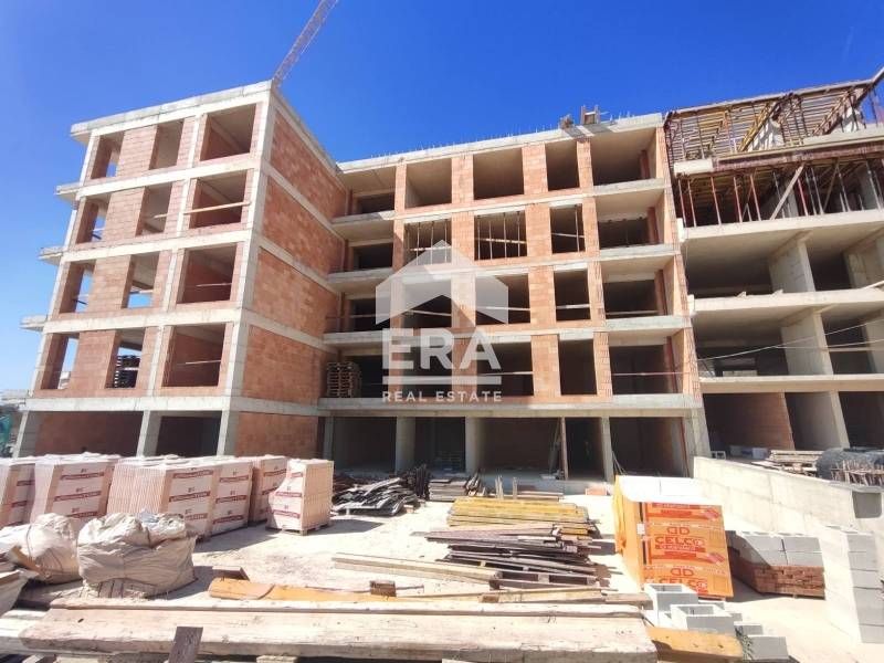 Продава се Двустаен апартамент в Варна, Владислав Варненчик - 69 кв.м за 680 €/кв.м - Снимка #6