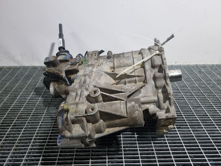 Cutie de Tranfer Grup Fata Suzuki Grand Vitara TD 2.0 D 1998 - 2005 92CP Manuala 5 ...