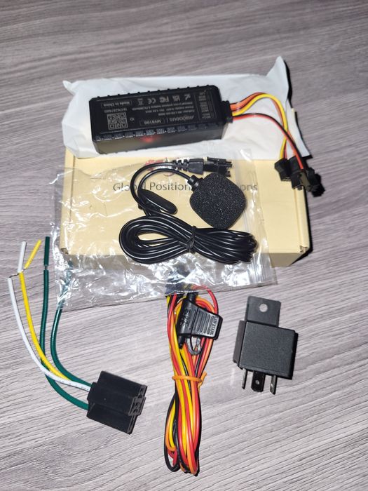 Продам GPS в машину