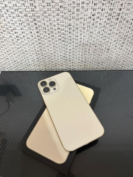 Продам 13 IPhone Pro Max 128 80%