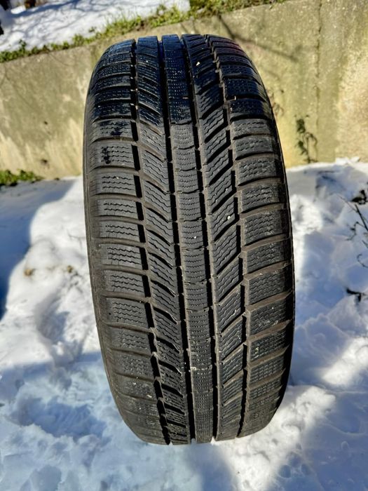 235 55 19V XL Continental зимна гума