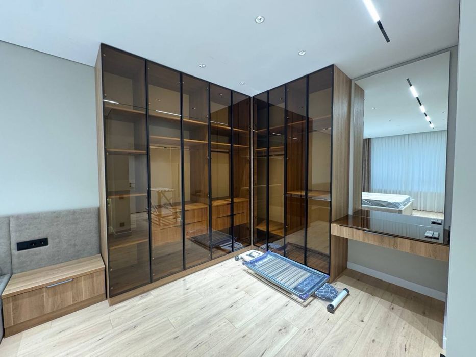 NRG PARK 2/8/10 Срочно продается новая квартира