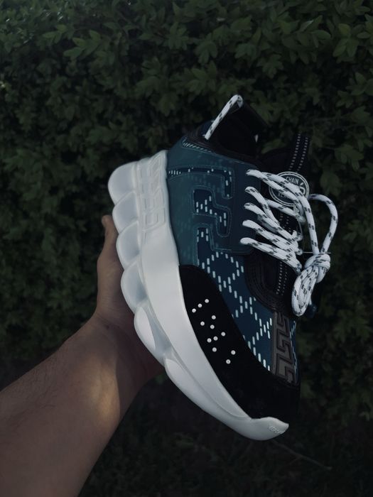 Versace Chain Reaction