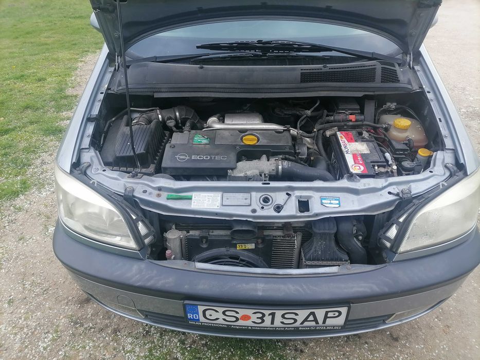 Opel Zafira A motor 2l