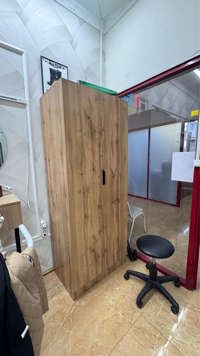 шкафтар және помощник мастера сатылады.