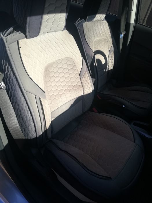 Чехлы для машины