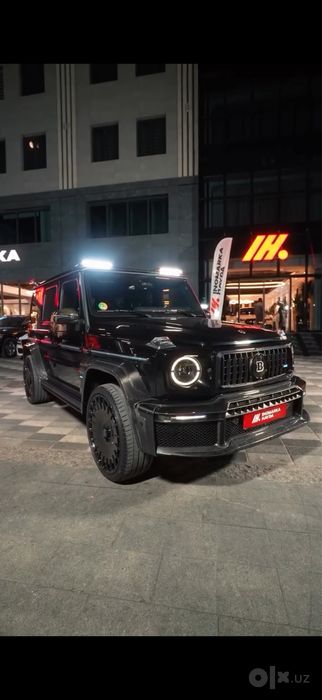 Mercedes-Benz G-Class G580 MY2025 в карбоновом обвесе от Brabus G800