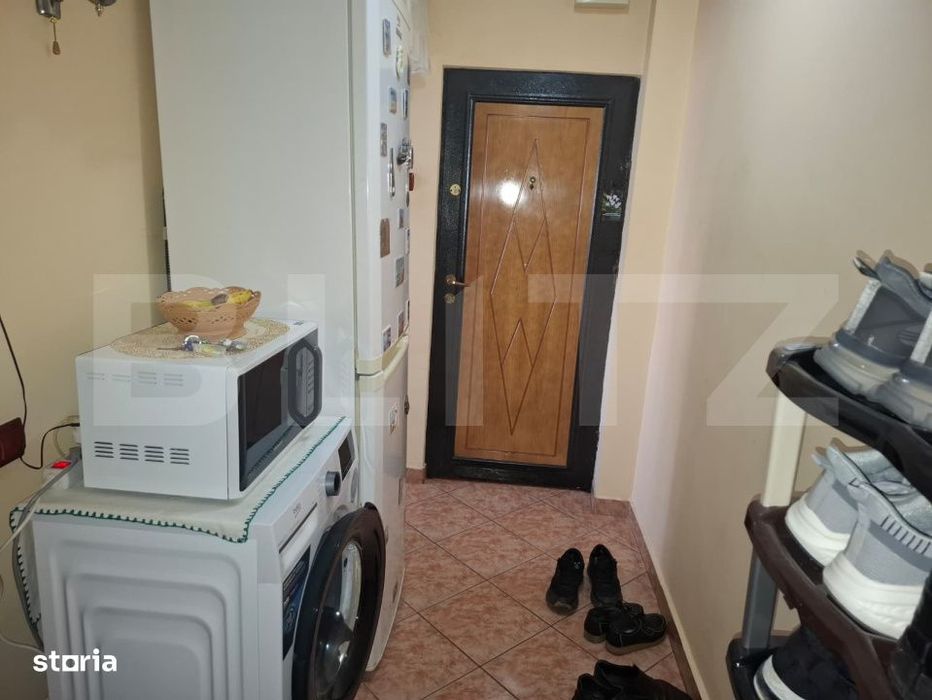 Apartament de vanzare, 40 mp, etaj 1, zona  superba si linistita