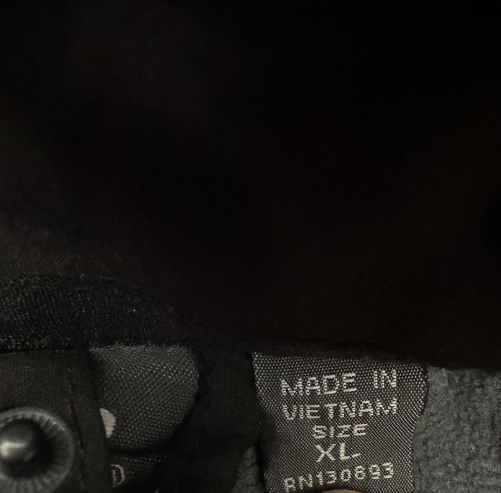 Jachetă Softshell Bărbați New Balance – Stare Foarte Bună