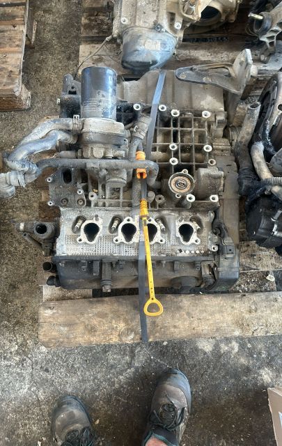 Motor fara anexe Volkswagen VW Passat B5