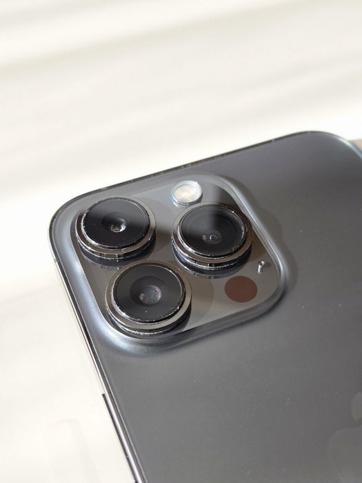 IPhone 13 Pro 128gb (с гаранция)