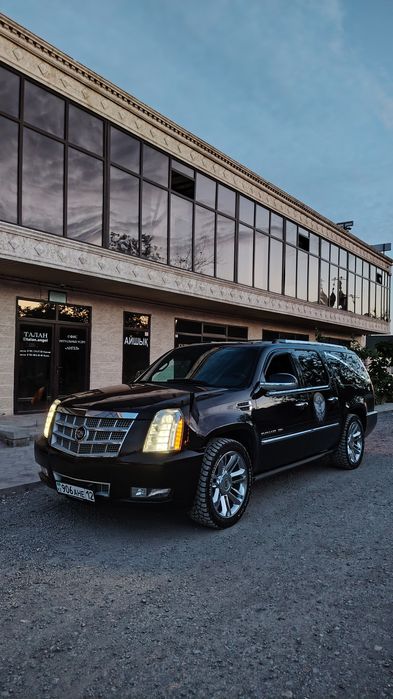 Vip катафалк Cadillac Escalade с почётом в вечность.