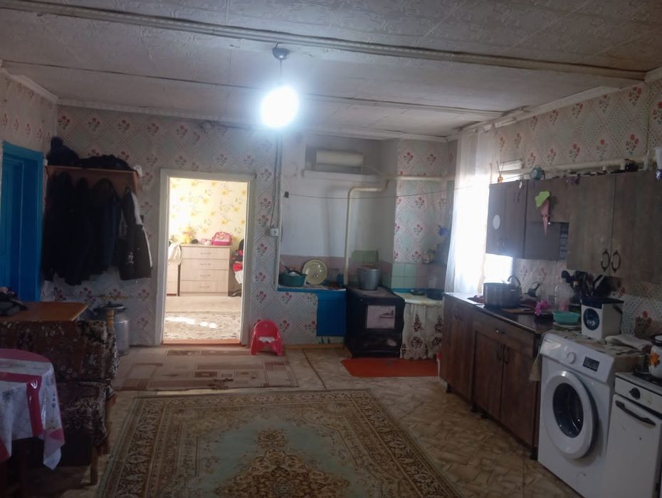 Продам дом  село Чернорецк