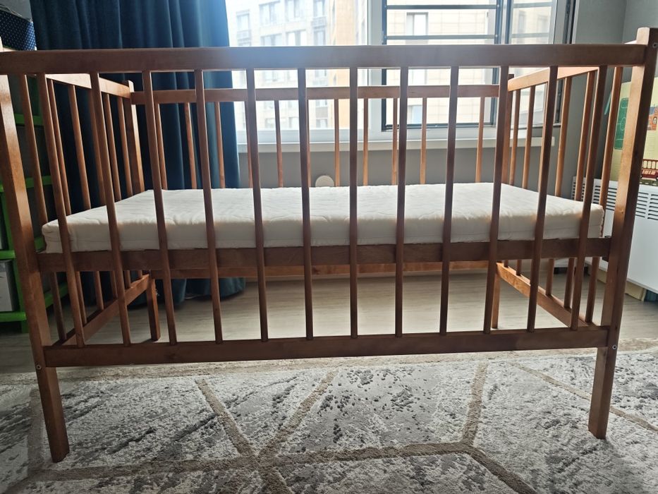 Продам манеж детский  б/у