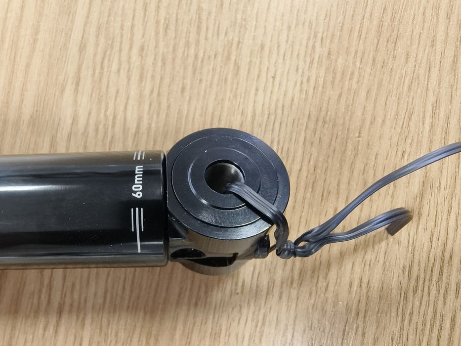 Заден амортисьор/Шок Rock Shox Super Deluxe Ultimate 205x60mm Trunnion