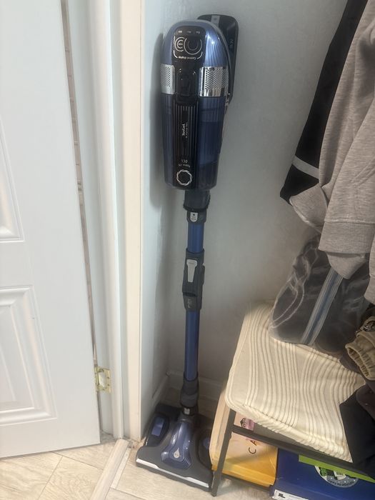 Продам пылесос tefal x force flex