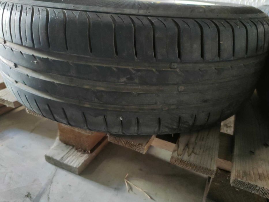 Автомобилни гуми