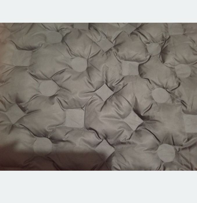 De vânzare geaca damă