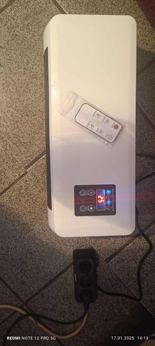 Печка за стенен монтаж за охлаждане и отопление