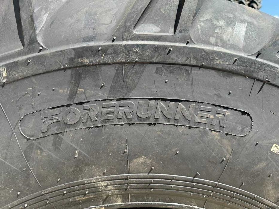 Anvelope 23.1-30 noi cu 16 pliuri marca FORERUNNER pentru combina