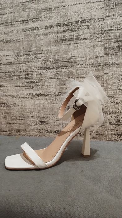 Продаю красивые Туфли