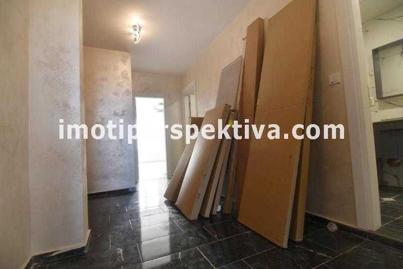Продава се Тристаен апартамент в Пловдив, Център - 118 кв.м за 1805 €/кв.м - Снимка #12