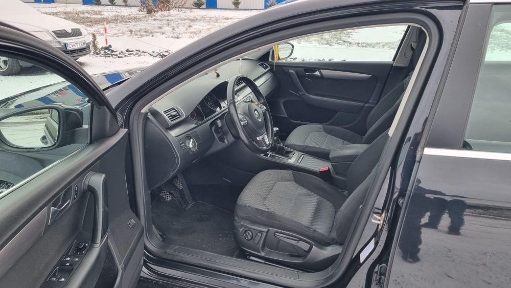 VW Passat B7 2.0 TDI BlueMotion | 140 CP | Unic Proprietar RO | Dotări