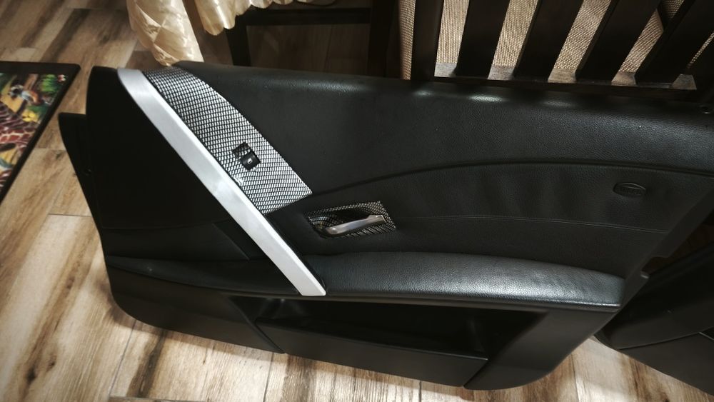 Кори за БМВ е60, е61 хидрографика