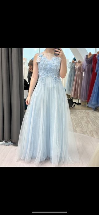 Вечернее платье на выпускной