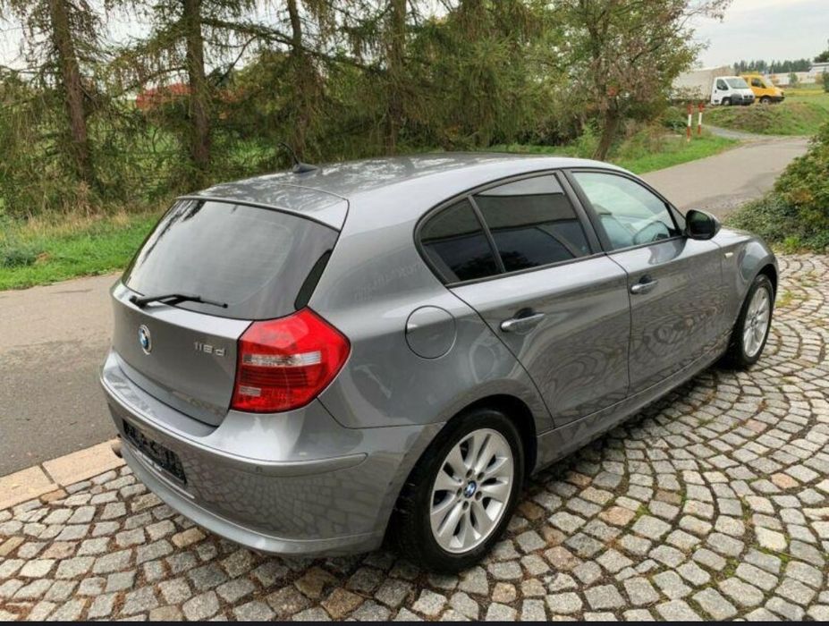 BMW 1 Series 2010 — imagine 2