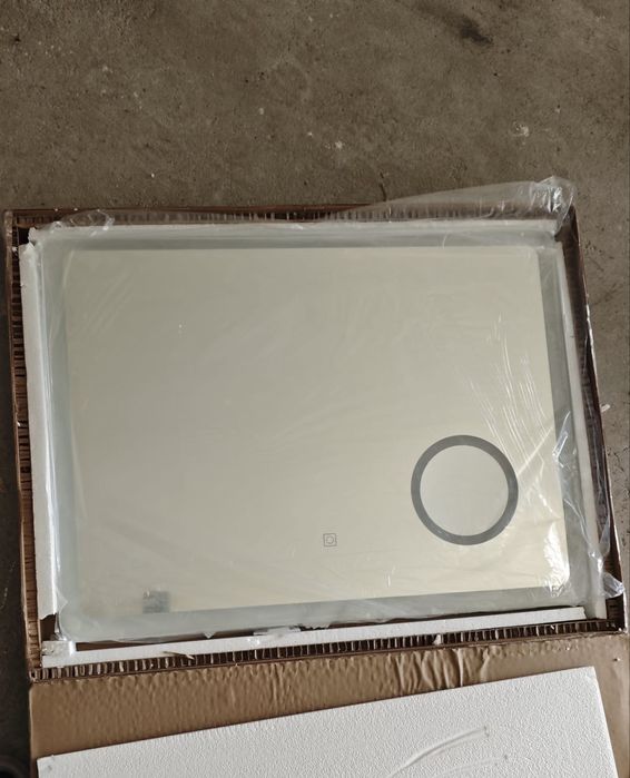 Oglinda de baie cu dezaburire si led uri