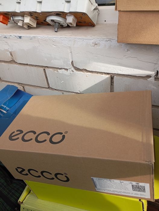 Кроссовки ECCO летние