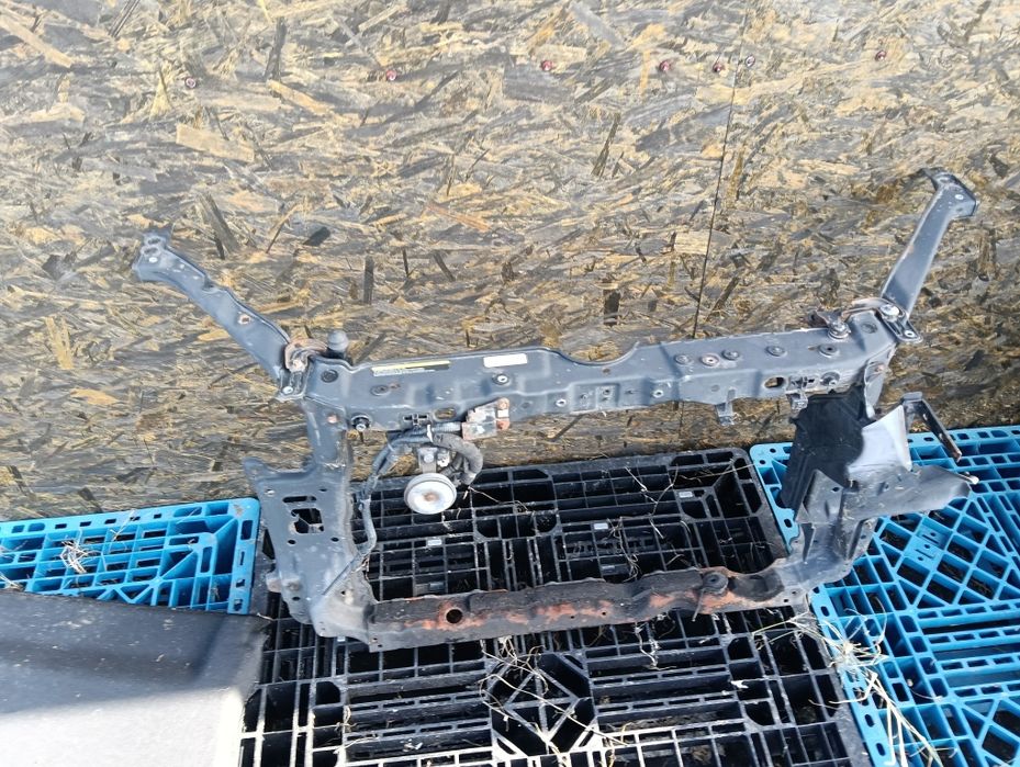 Trager tragar Renault koleos 2009 2010 2011 2012