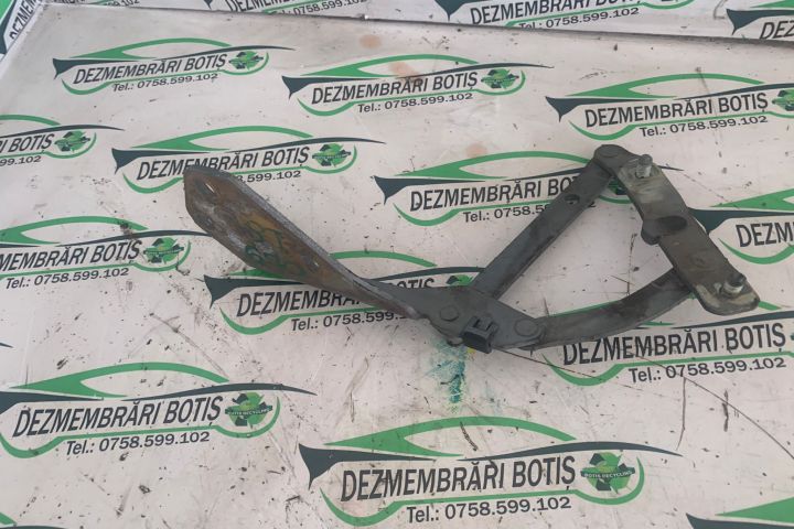 Balama capota motor stanga Renault Laguna prima generatie (facelift)