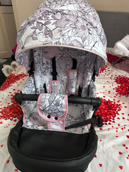 Бебешка комбинирана количка