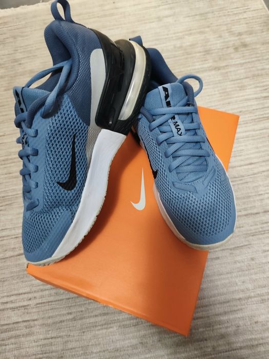 Маратонки NIKE 44номер